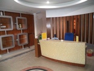 New Wave Vines Hotel Seri Kembangan Exterior foto