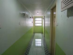 New Wave Vines Hotel Seri Kembangan Exterior foto